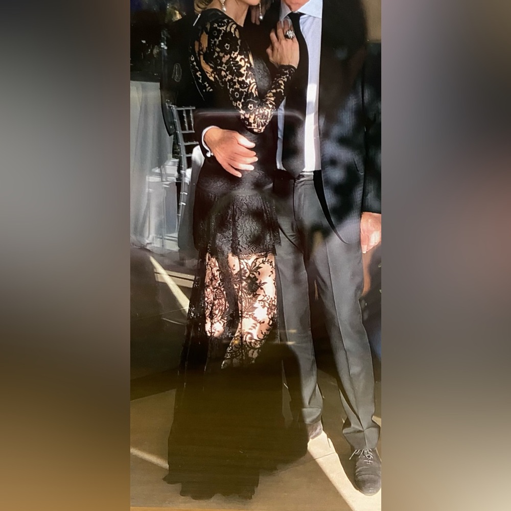 Elie Saab Black Long Sleeve Lace Gown - Picture 10 of 10